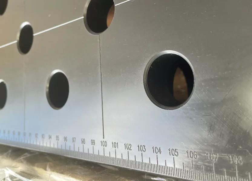 Steel welding table wurface